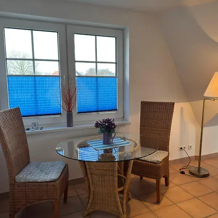 Apartment Mit Balkon-nur 500 Meter Zum Zingst