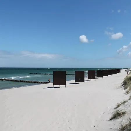 Mit Balkon-nur 500 Meter Zum Apartment Zingst