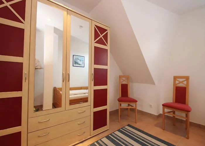 Mit Balkon-nur 500 Meter Zum Apartamento