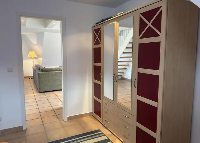 Mit Balkon-nur 500 Meter Zum Apartamento